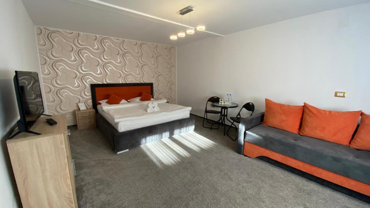 Orange House Constanta Apartment ภายนอก รูปภาพ
