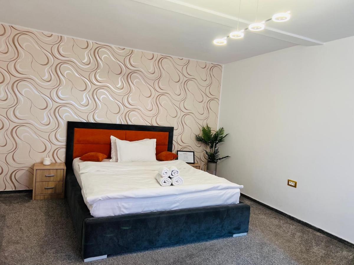Orange House Constanta Apartment ภายนอก รูปภาพ