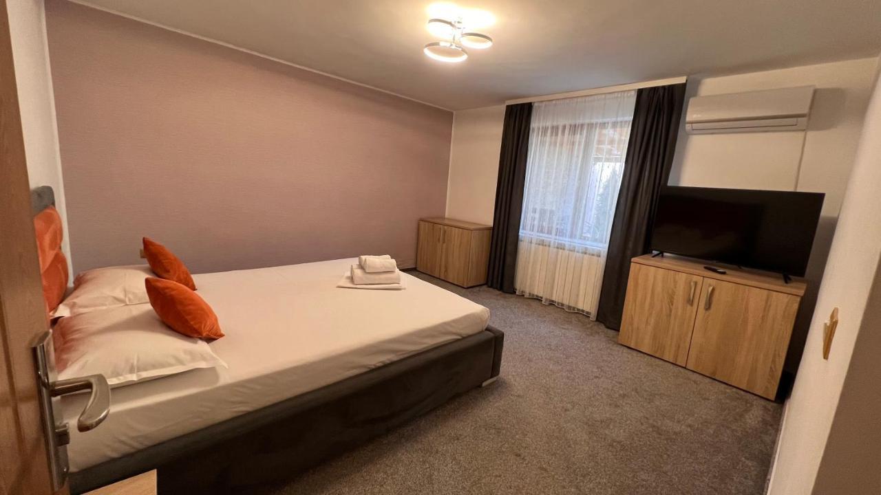 Orange House Constanta Apartment ภายนอก รูปภาพ