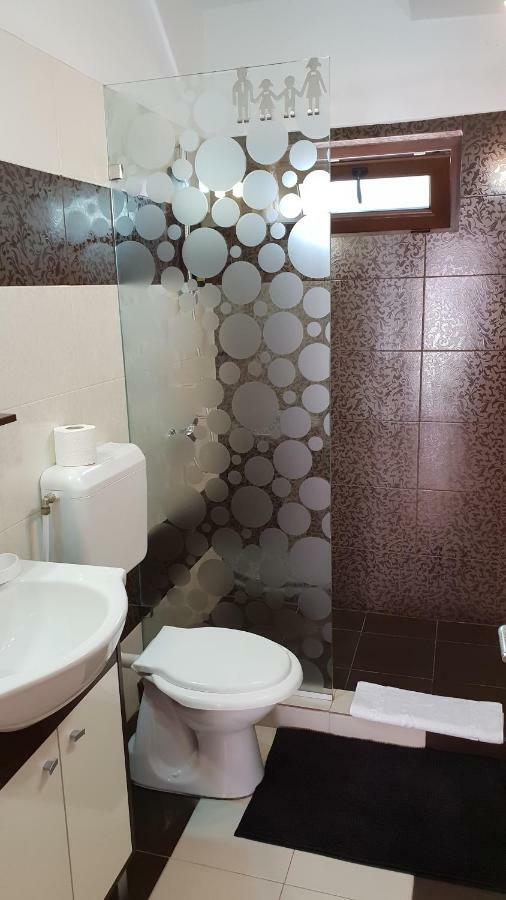 Orange House Constanta Apartment ภายนอก รูปภาพ