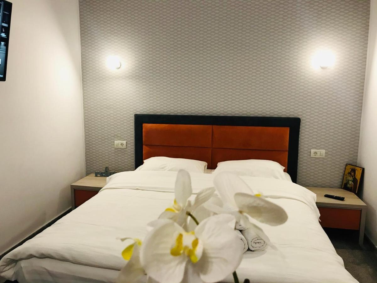 Orange House Constanta Apartment ภายนอก รูปภาพ